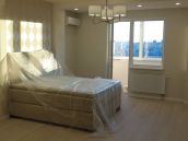 Фото спальни в вечернем свете - ремонт в квартире на проспекте Г. Сталинграда в Киеве