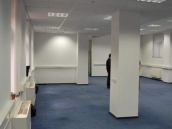 Фотография помещения до проведения ремонта офиса обслуживания клиентов компании Амрита