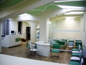 Фотография ремонта центра обслуживания клиентов компании Амрита в зоне переговоров