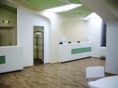 Фотография ремонта офиса продаж компании Амрита в кассовой зоне