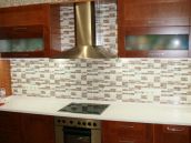 Фото кухни с мебелью после ремонта в квартире в Киеве на Куреневке