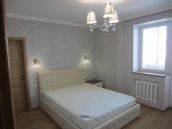 Фото ремонта спальни с кроватью Венетто в квартире в Киеве на Куреневке