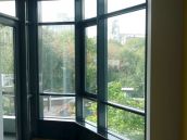 Фото ремонта комнаты с панорамными окнами в ЖК PecherSKY