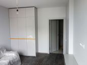 Фото ремонта жилой комнаты с мебелью в квартире на улице Е.Чавдар в Киеве