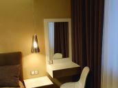 Фотография женского уголка в спальне после ремонта квартиры в ЖК Голосевский