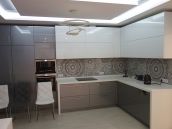 Фотография кухни в результате ремонта квартиры в ЖК Голосевский от строительной компании АВР-Комфорт