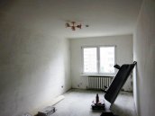 Фотография до ремонта спальни в трехкомнатной квартире на Виноградаре в Киеве