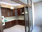 Фото ремонта квартиры на кухне со стороны балкона в жилом комплексе 