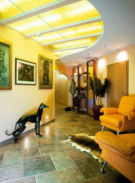 модерновый дизайн интерьера