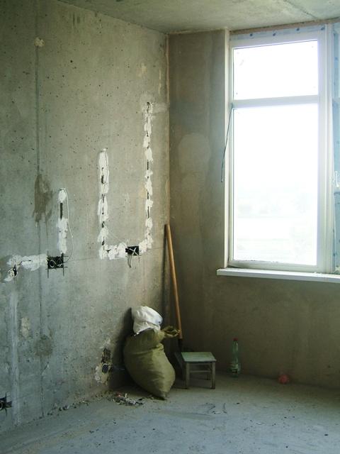 Фотография кухни до начала ремонта квартиры в Ирпене